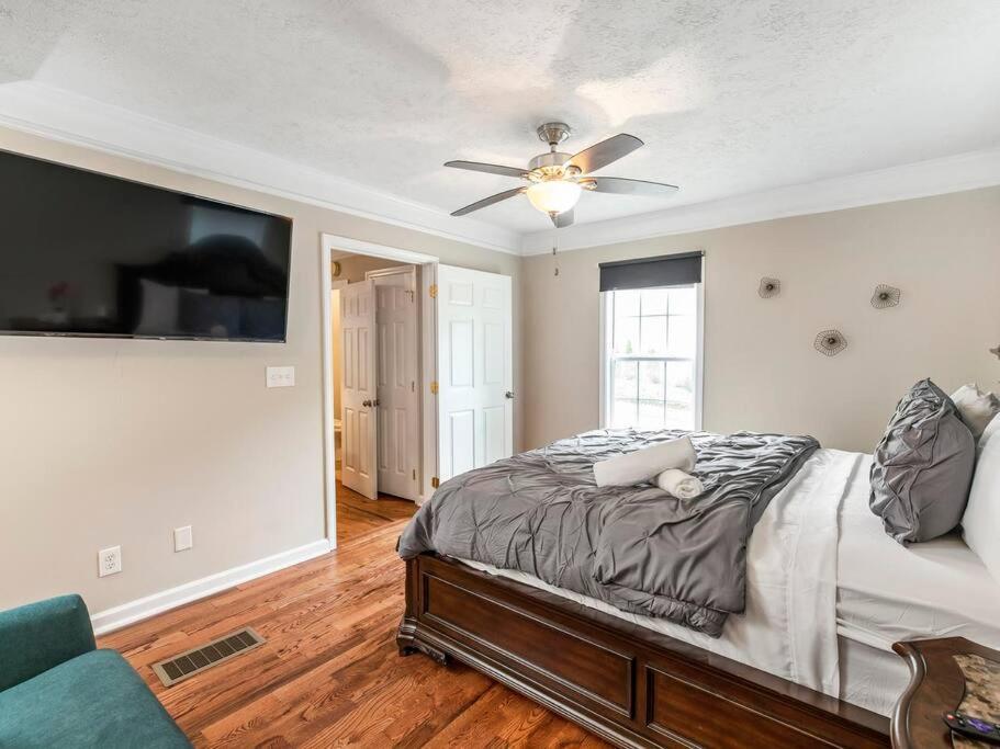 Gorgeous East Village Home Near Downtown Sleeps 12 5 Bedrooms Coffee Bbq Ac Parking Atlanta Ngoại thất bức ảnh