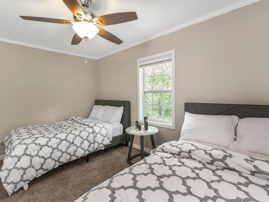 Gorgeous East Village Home Near Downtown Sleeps 12 5 Bedrooms Coffee Bbq Ac Parking Atlanta Ngoại thất bức ảnh