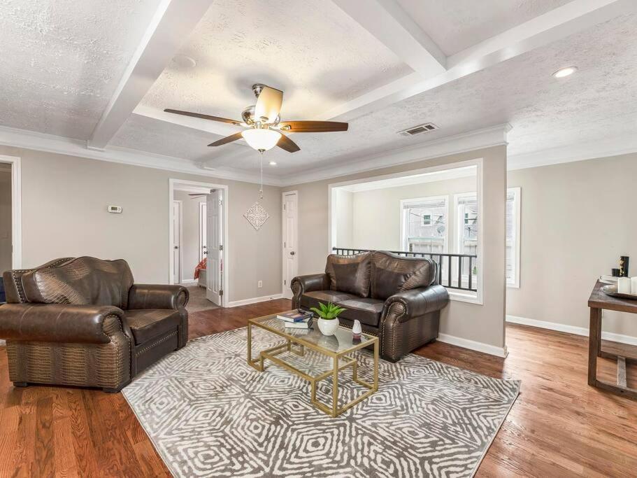 Gorgeous East Village Home Near Downtown Sleeps 12 5 Bedrooms Coffee Bbq Ac Parking Atlanta Ngoại thất bức ảnh